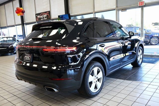 Used 2020 Porsche Cayenne image 16