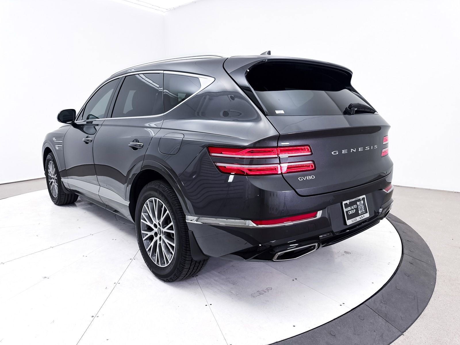 Used 2022 Genesis GV80 2.5T w/ Advanced Package 03 image 17