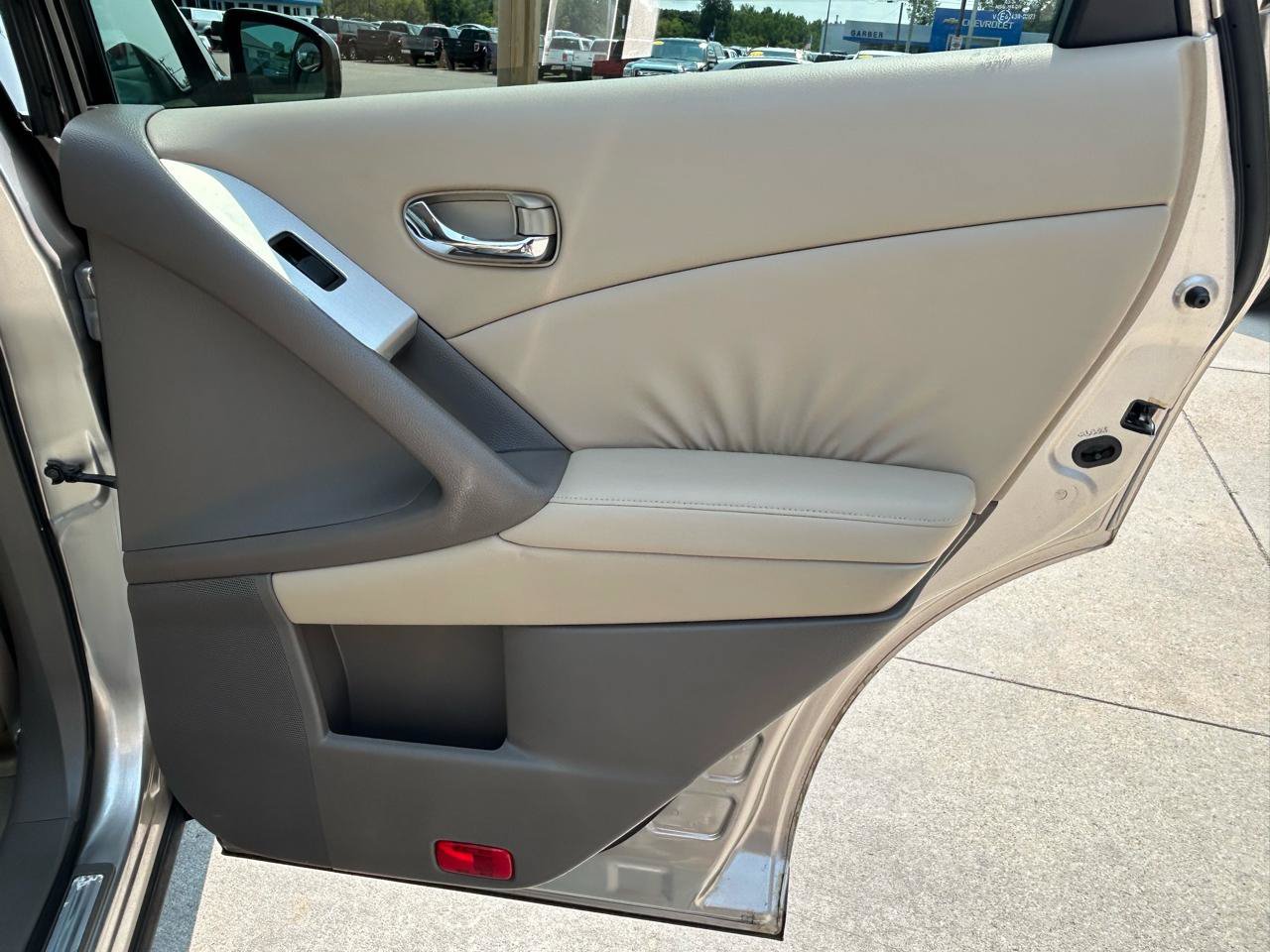 Used 2010 Nissan Murano SL w/ Leather Pkg AWD/4WD image 16