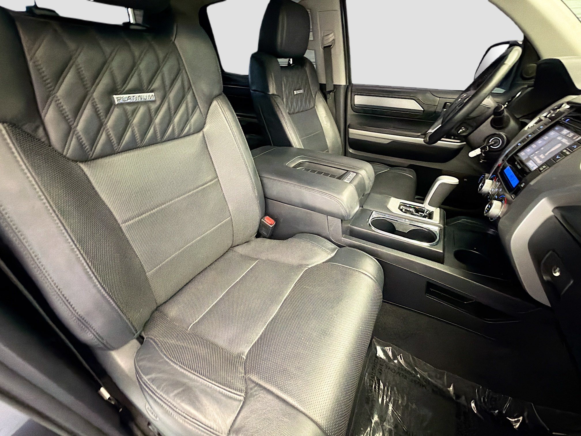 Used 2019 Toyota Tundra Platinum AWD/4WD image 15