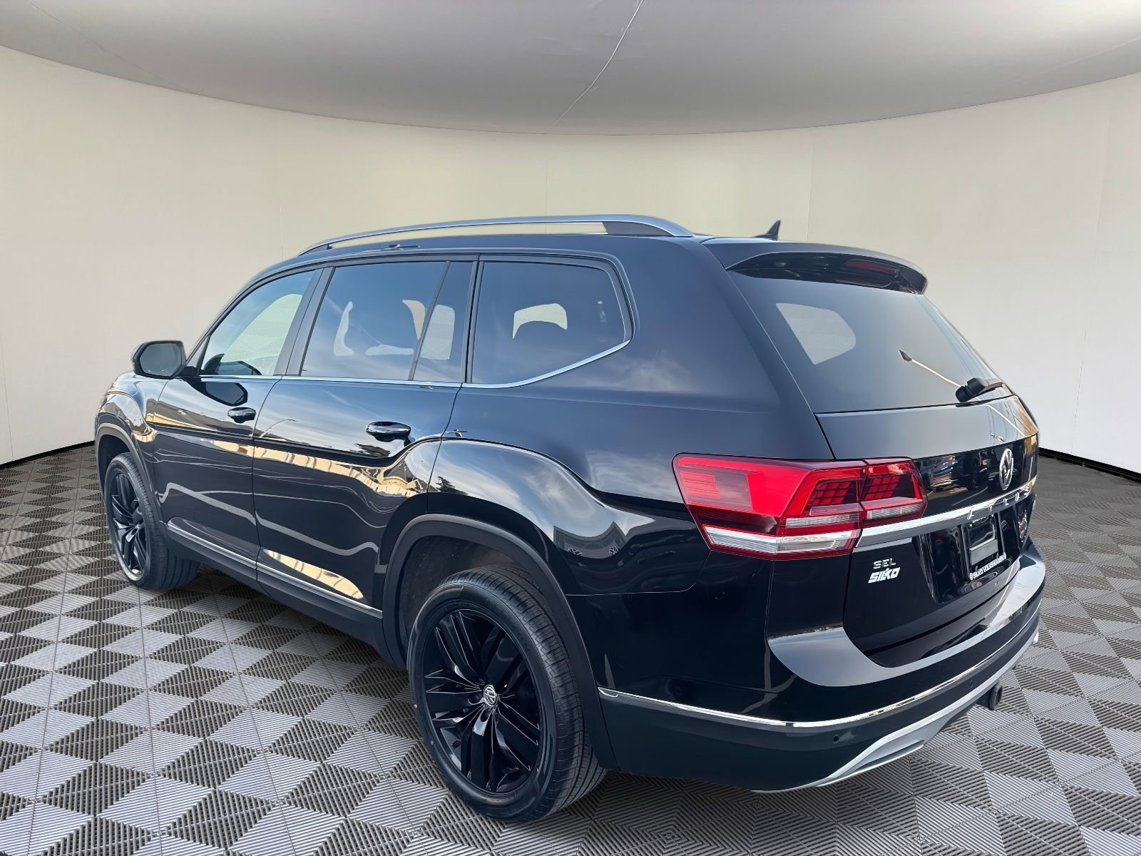 Used 2019 Volkswagen Atlas SEL image 10
