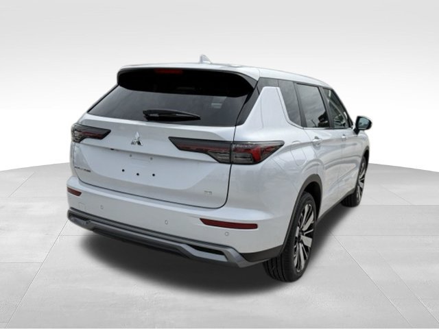 New 2026 Mitsubishi Outlander SE FWD image 5