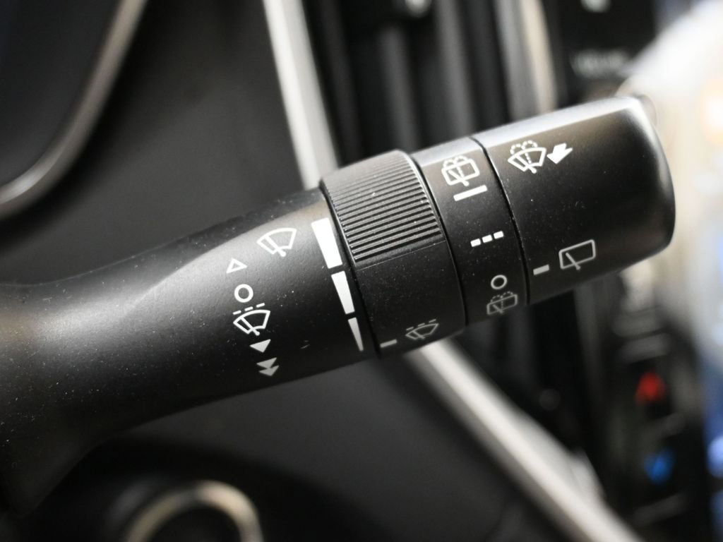 Used 2024 Subaru Ascent Premium w/ Convenience Package image 33