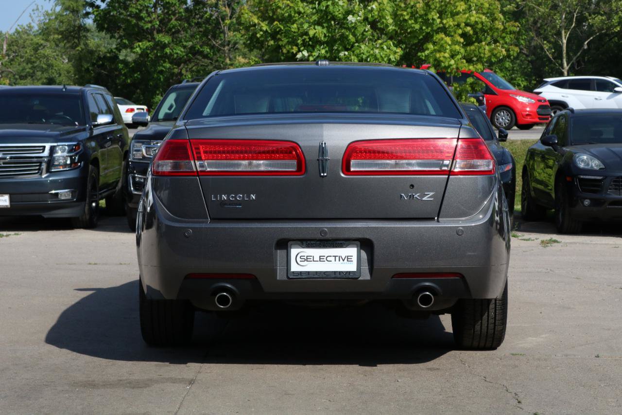 Used 2011 Lincoln MKZ FWD image 11