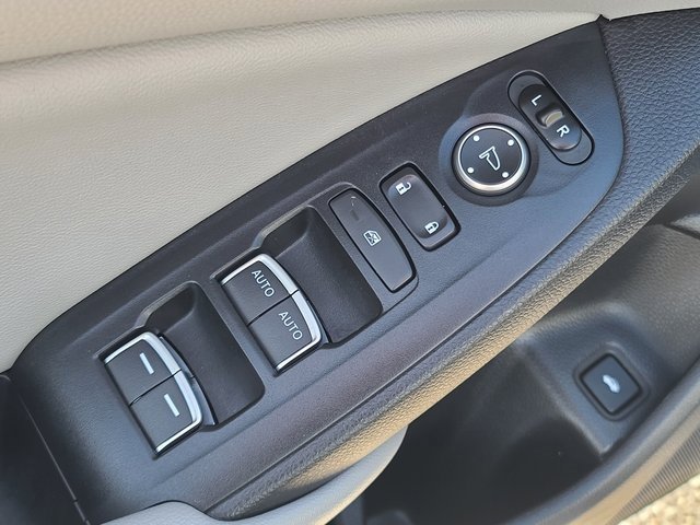 Used 2019 Honda Accord EX-L image 10