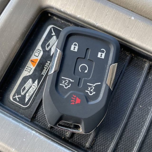 Used 2018 GMC Yukon Denali w/ Denali Ultimate Package image 22