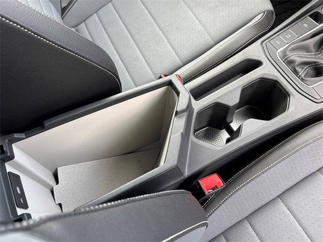 New 2025 Volkswagen Jetta SE image 19