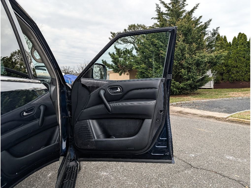 Used 2024 INFINITI QX80 Luxe image 13