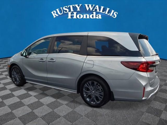 New 2026 Honda Odyssey Touring image 5