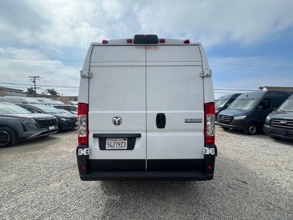 Used 2023 RAM ProMaster 2500 FWD image 6