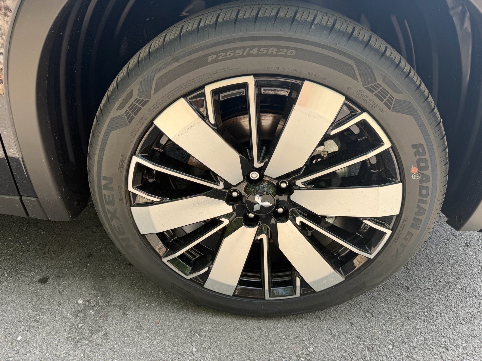 New 2026 Mitsubishi Outlander SE AWD/4WD image 9