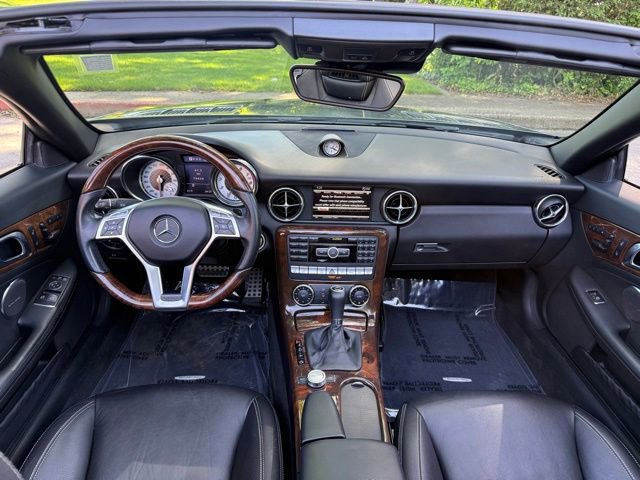 Used 2013 Mercedes-Benz SLK 350 image 12
