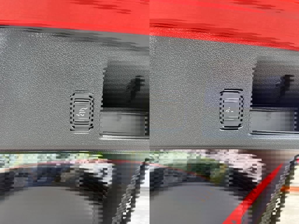 New 2025 Chevrolet Equinox EV RS image 7