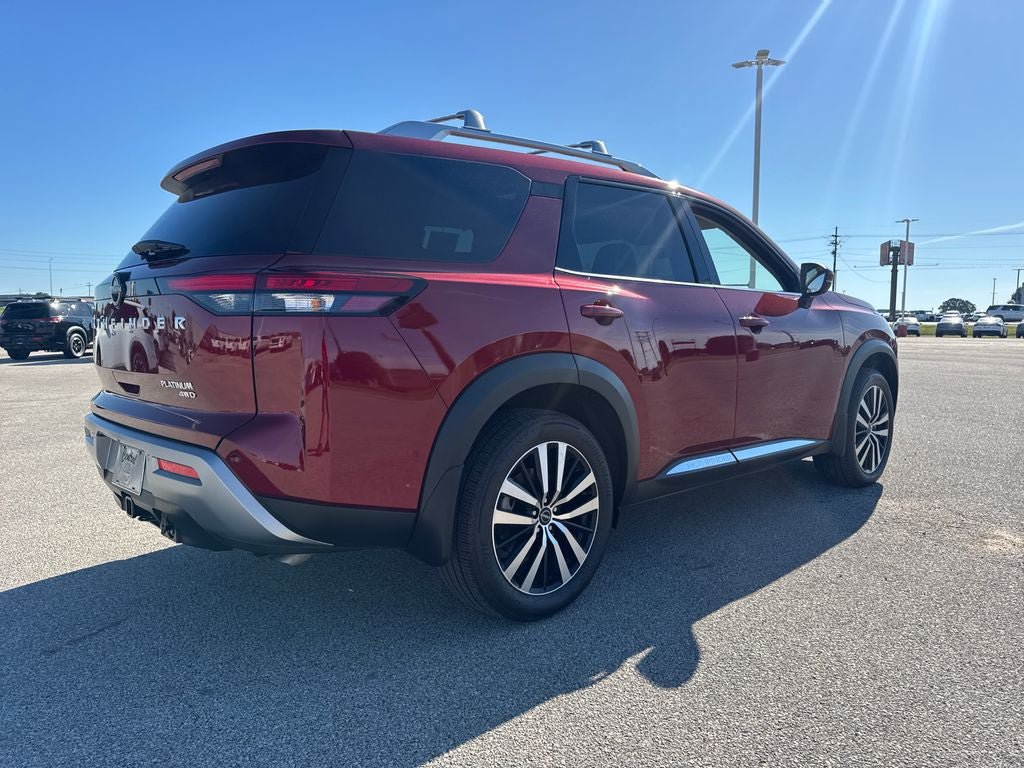 Used 2025 Nissan Pathfinder Platinum w/ Cargo Package AWD/4WD image 7