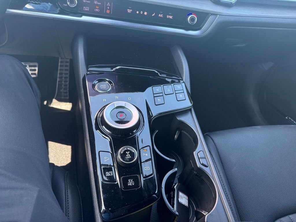 Certified 2025 Kia Sportage X-Line Prestige AWD/4WD image 18