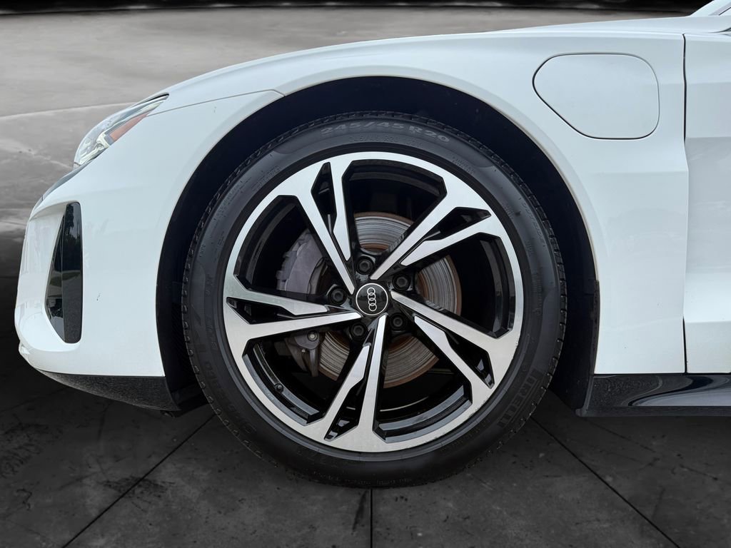 Used 2022 Audi e-tron GT Premium Plus w/ Performance Package image 14