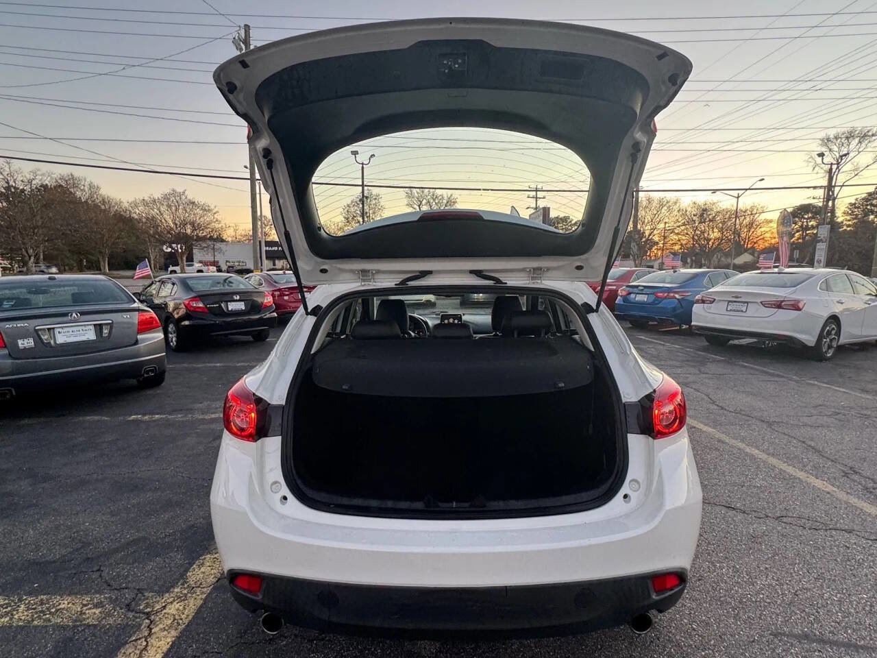 Used 2014 MAZDA MAZDA3 s Grand Touring image 21