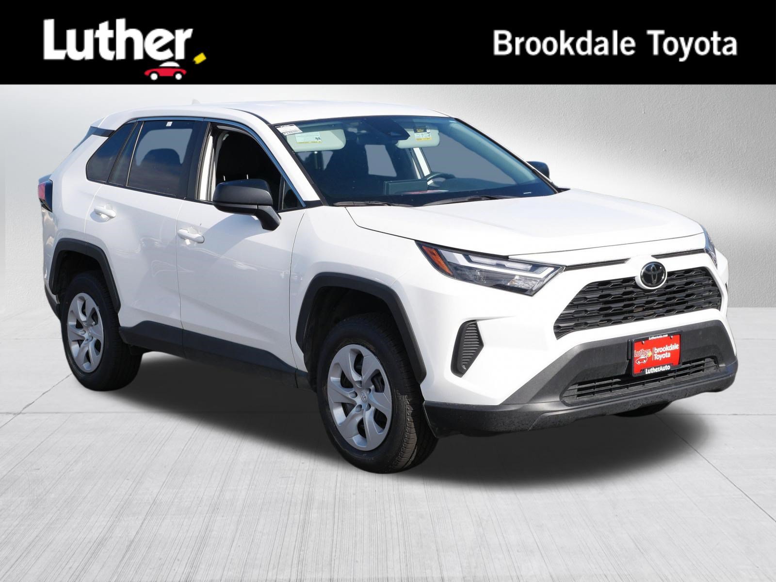 Certified 2025 Toyota RAV4 LE AWD/4WD image 1