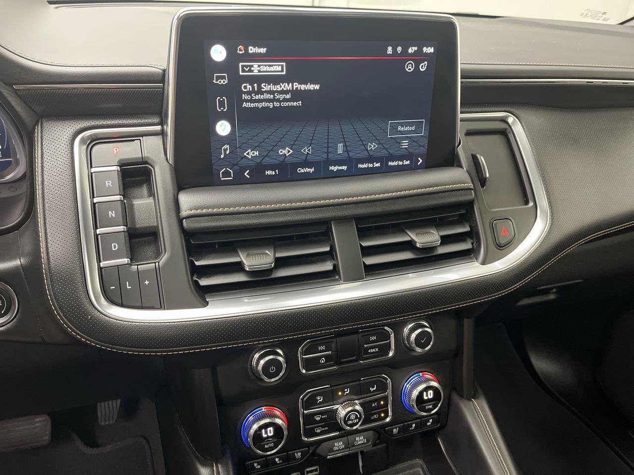 Certified 2022 GMC Yukon AT4 w/ Technology Package AWD/4WD image 20