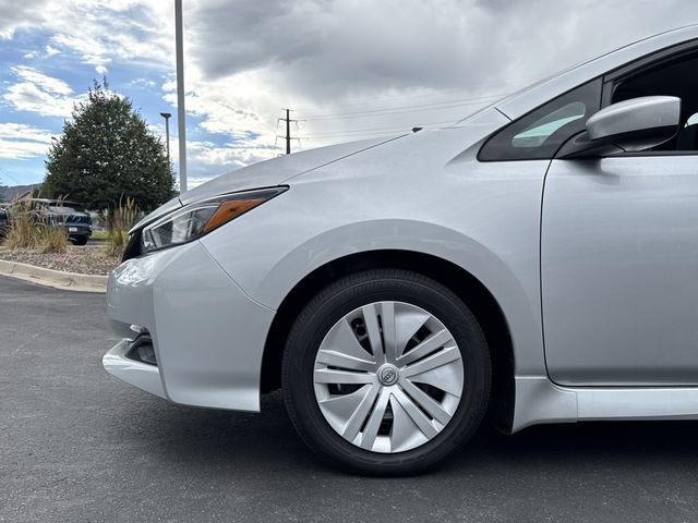 Used 2025 Nissan Leaf S FWD image 29