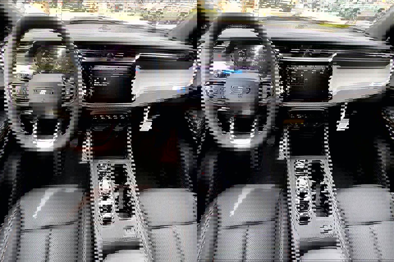 New 2026 Jeep Cherokee Limited image 5