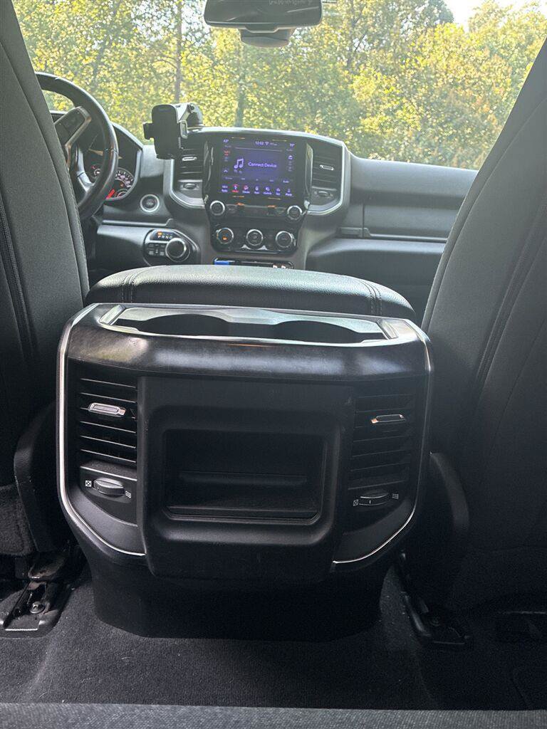 Used 2019 RAM 1500 Big Horn AWD/4WD image 7