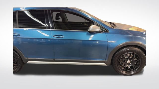 Used 2018 Volkswagen Golf Alltrack SE AWD/4WD image 10