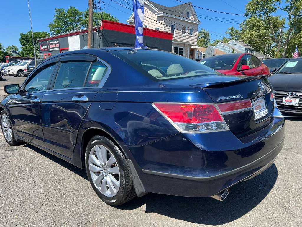 Used 2011 Honda Accord EX-L image 7