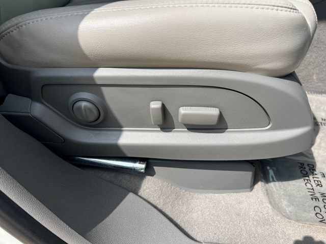 Certified 2015 Chevrolet Traverse LTZ FWD image 15