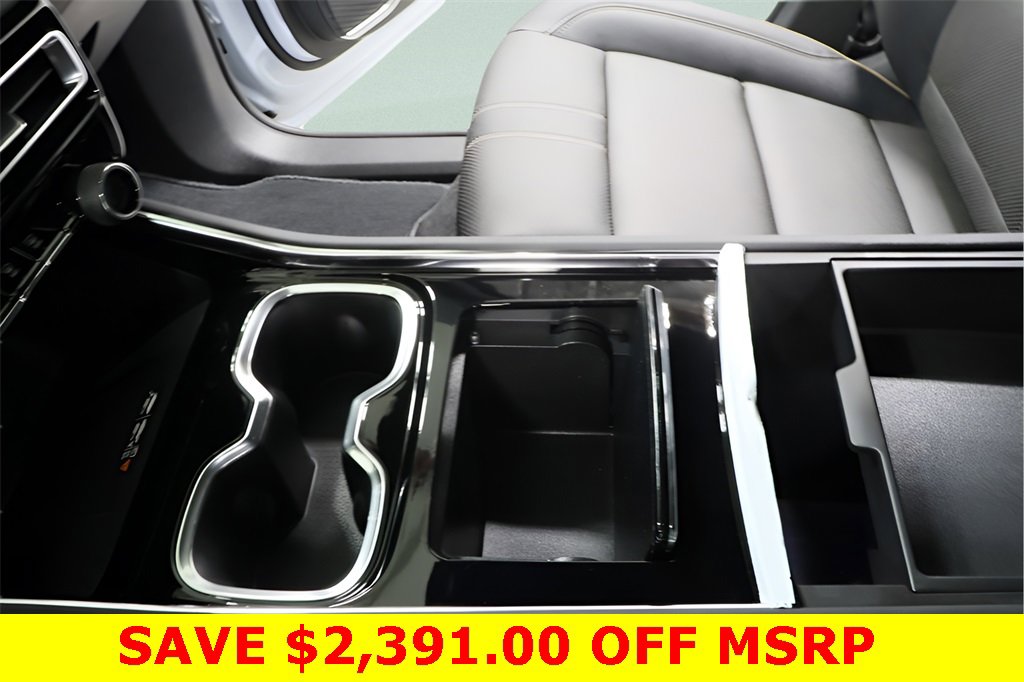 New 2026 Chevrolet Traverse High Country image 18