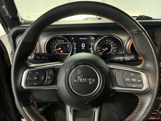 Used 2023 Jeep Gladiator Mojave w/ Trailer Tow Package AWD/4WD image 11