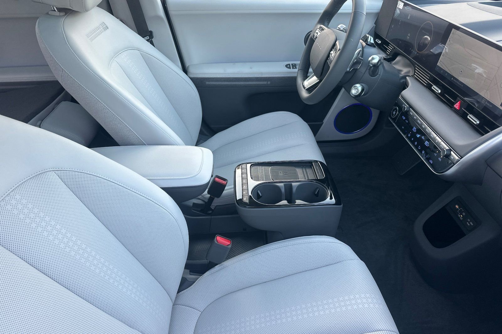 New 2026 Hyundai Ioniq 5 Limited image 16