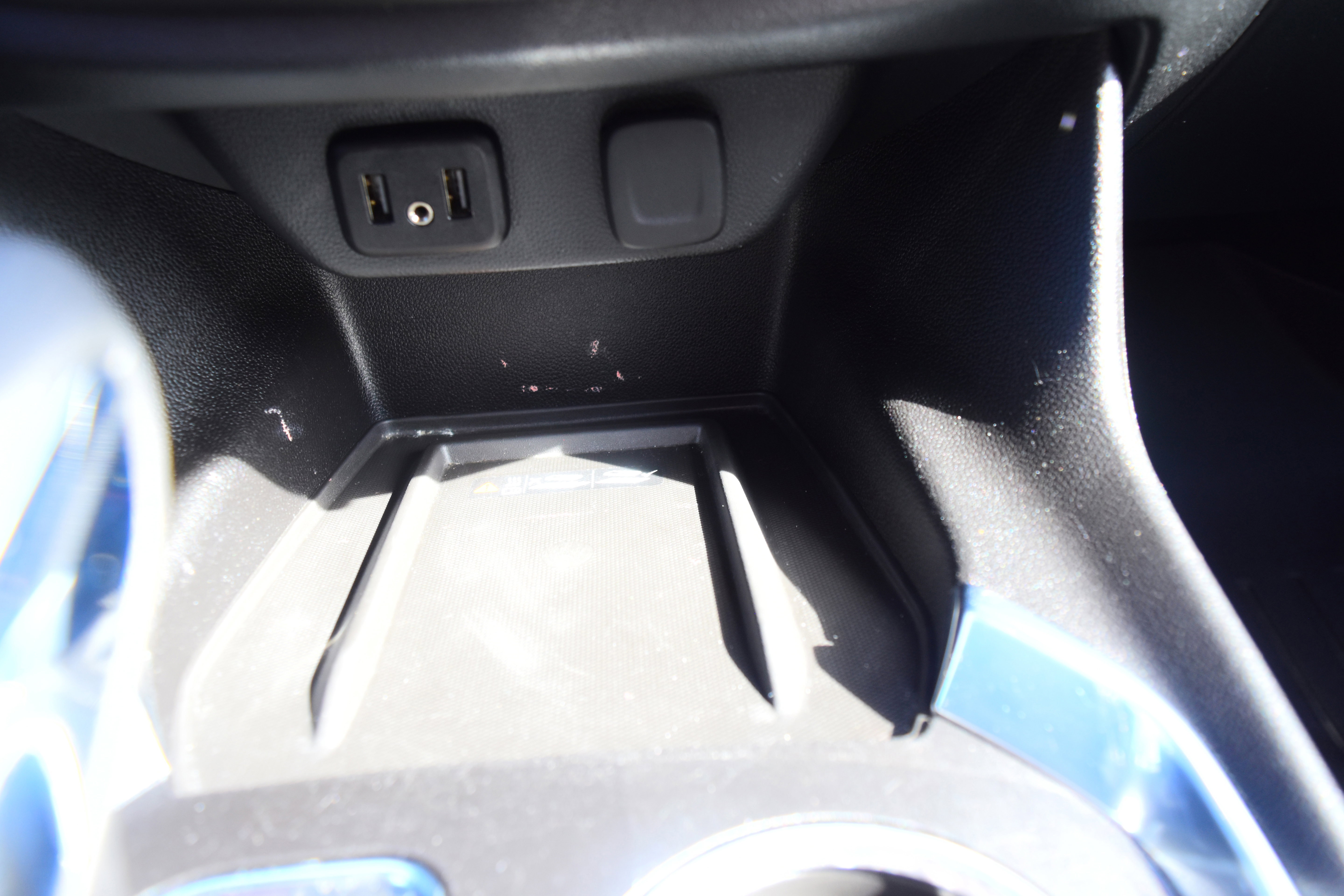 Used 2023 Chevrolet Traverse LT w/ Rear Camera Mirror Package image 25