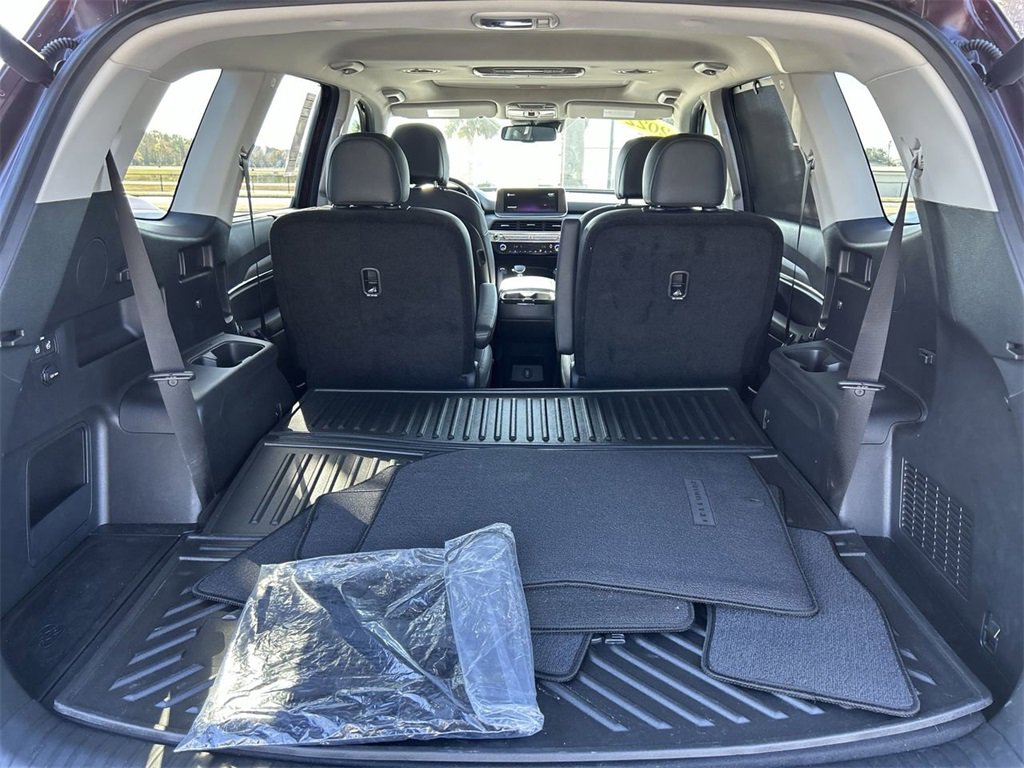 Used 2022 Kia Telluride EX w/ EX Premium Package image 17