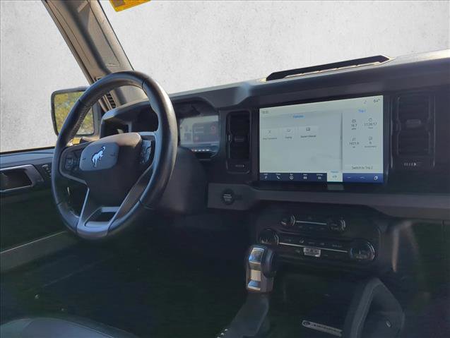 Used 2022 Ford Bronco Everglades image 29