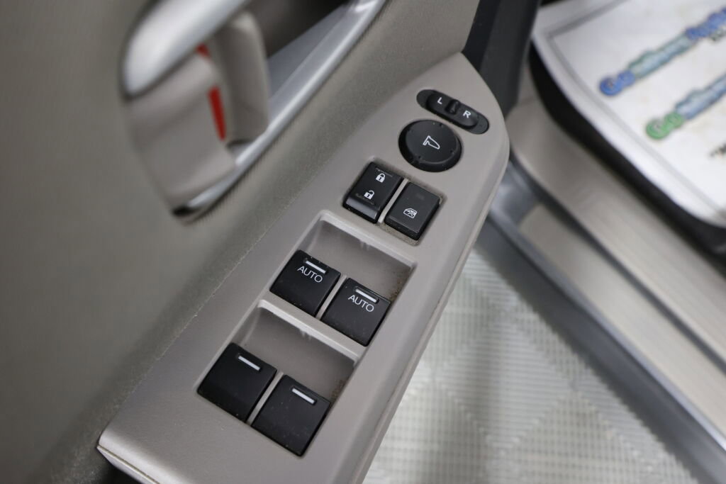 Used 2011 Honda Pilot EX image 32