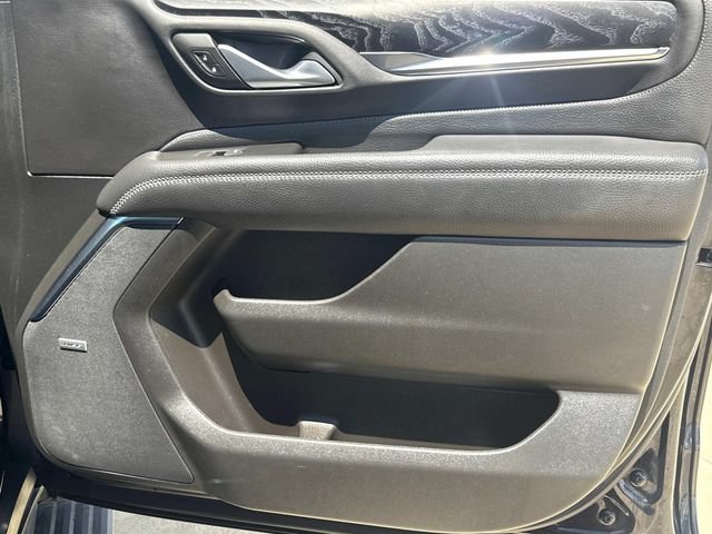 Used 2022 GMC Yukon Denali RWD image 19
