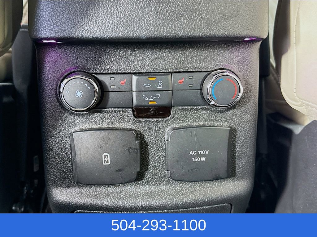 Used 2017 Ford Explorer Platinum image 26