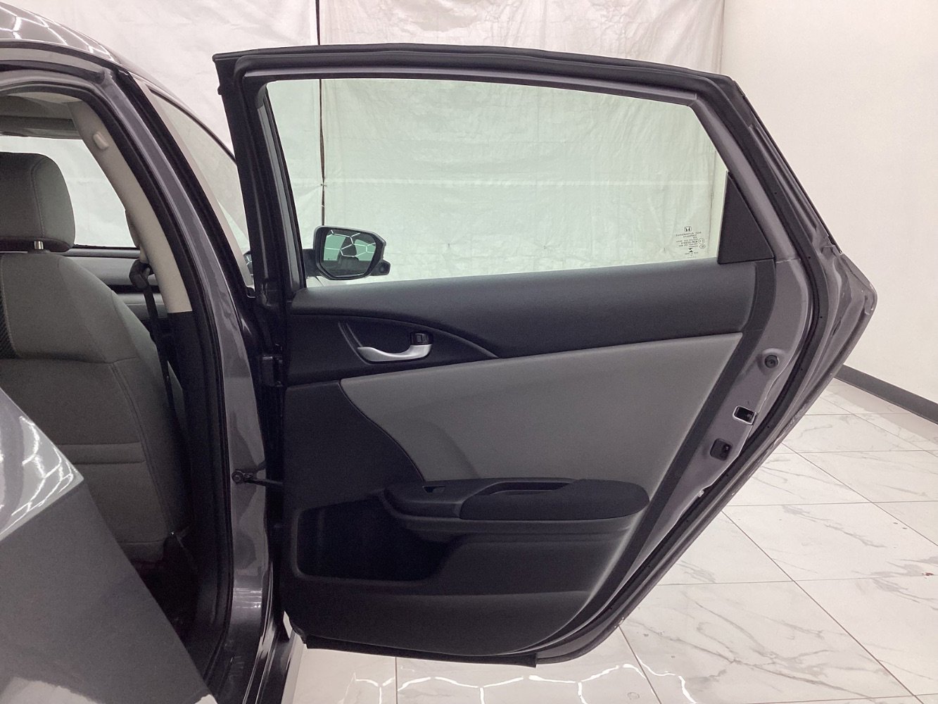 Used 2018 Honda Civic EX image 25