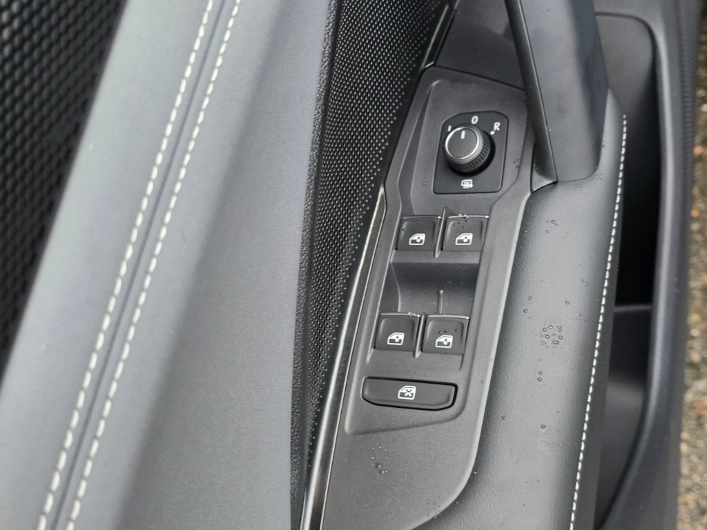 New 2026 Volkswagen Tiguan SE AWD/4WD image 20