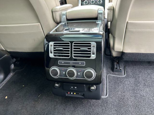 Used 2016 Land Rover Range Rover Long Wheelbase Supercharged image 31