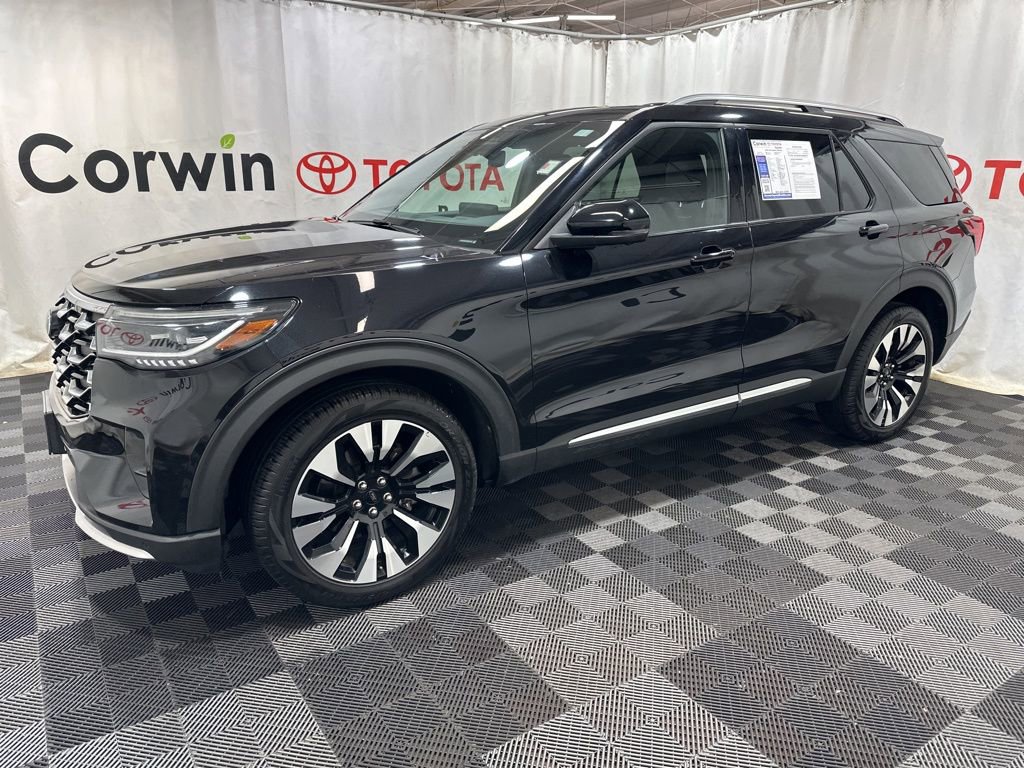 Used 2025 Ford Explorer Platinum w/ LUX Leather Package AWD/4WD image 4