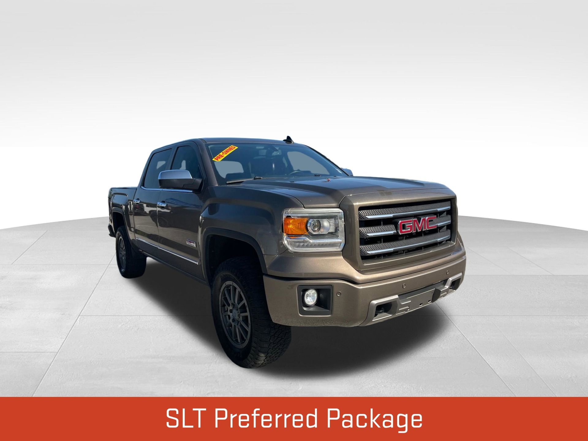 Used 2015 GMC Sierra 1500 SLT w/ All-Terrain Package AWD/4WD image 3
