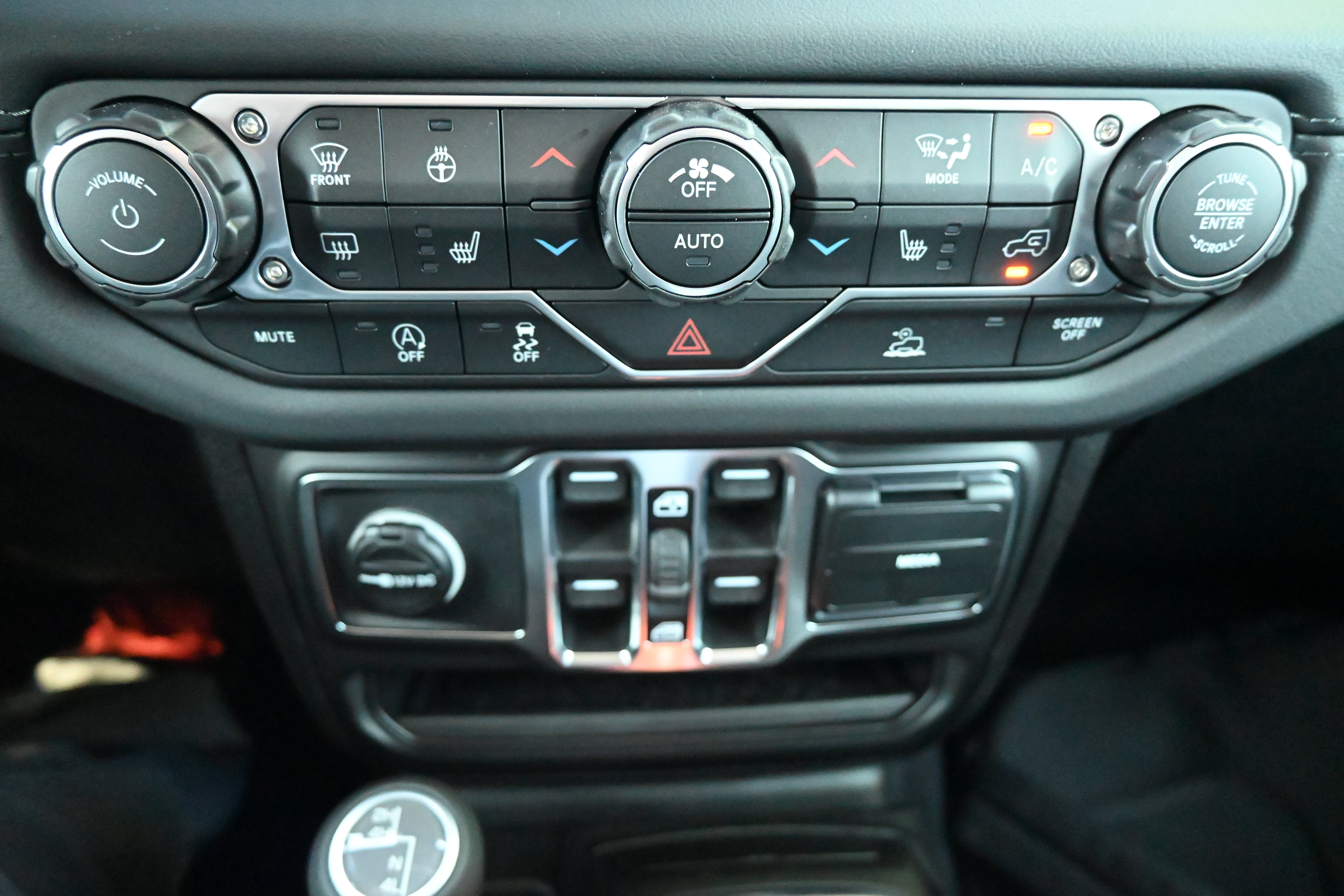 New 2026 Jeep Gladiator Sport AWD/4WD image 25