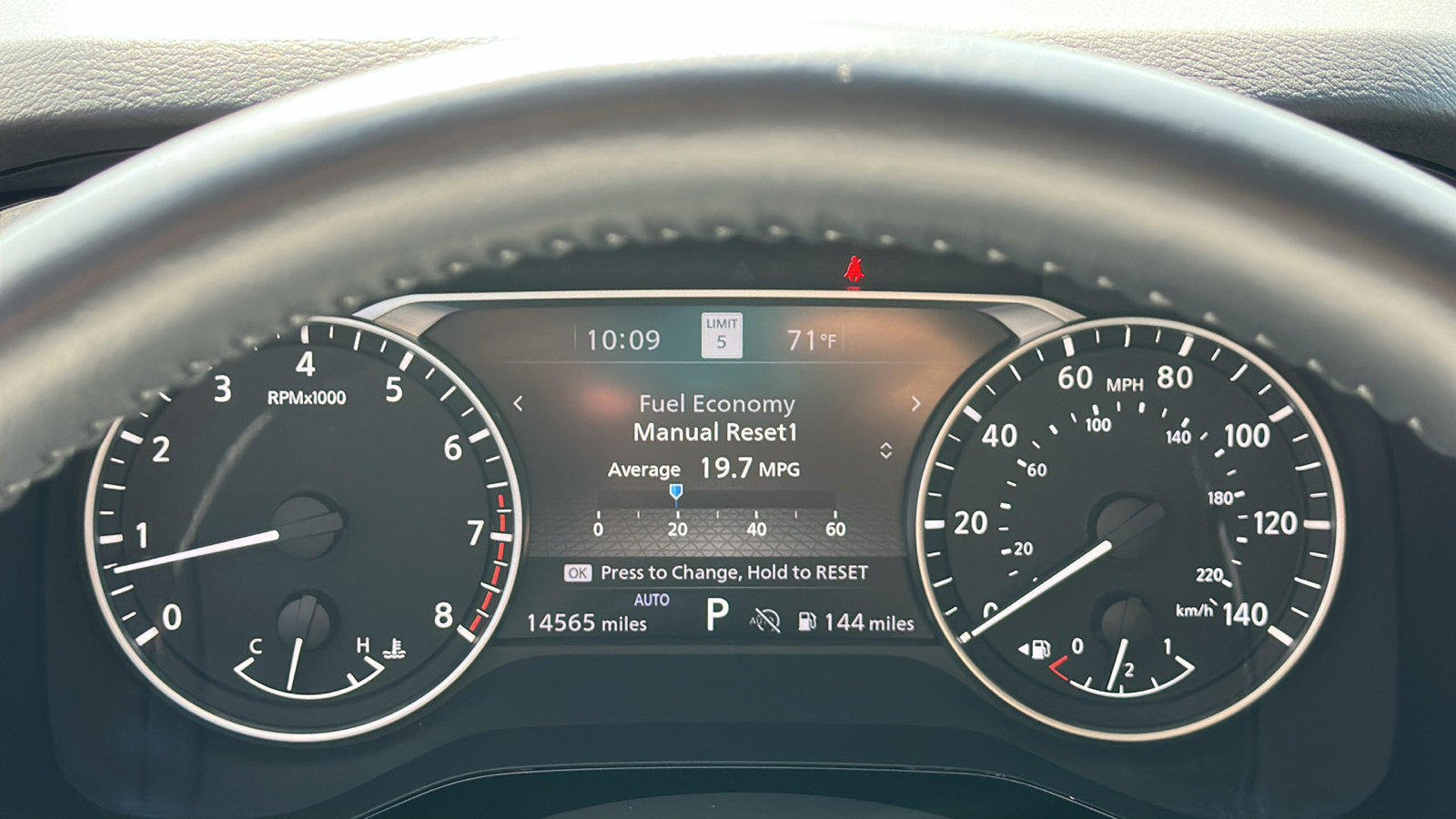 Certified 2024 Nissan Pathfinder SL w/ Black Appearance Package image 15