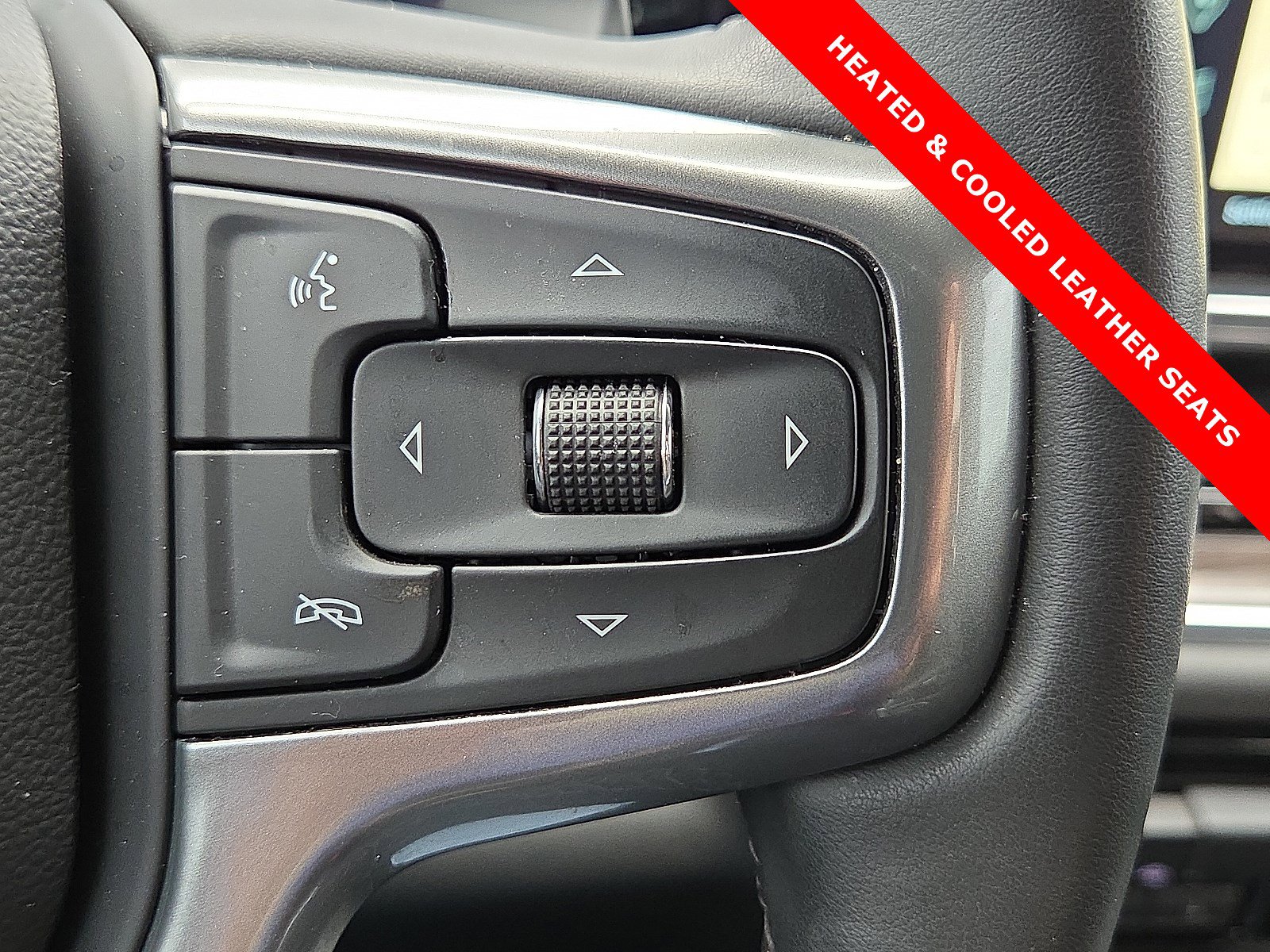 Used 2023 Chevrolet Silverado 1500 LTZ image 22