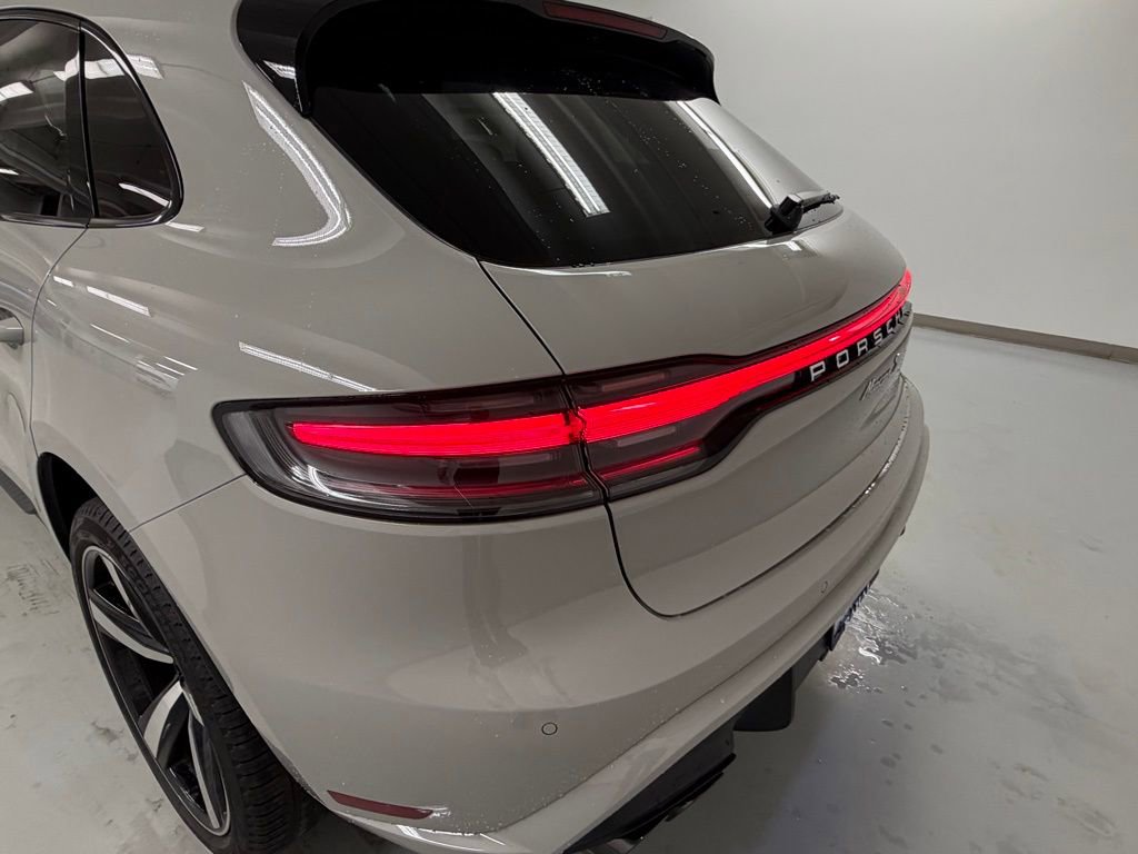 Used 2023 Porsche Macan S image 8