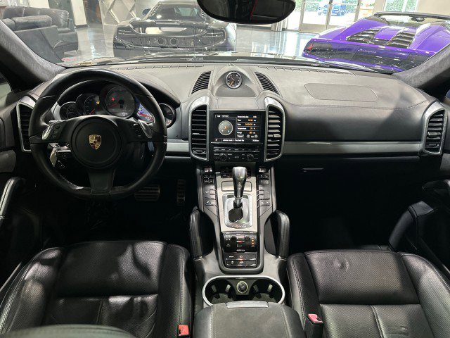 Used 2014 Porsche Cayenne GTS AWD/4WD image 3
