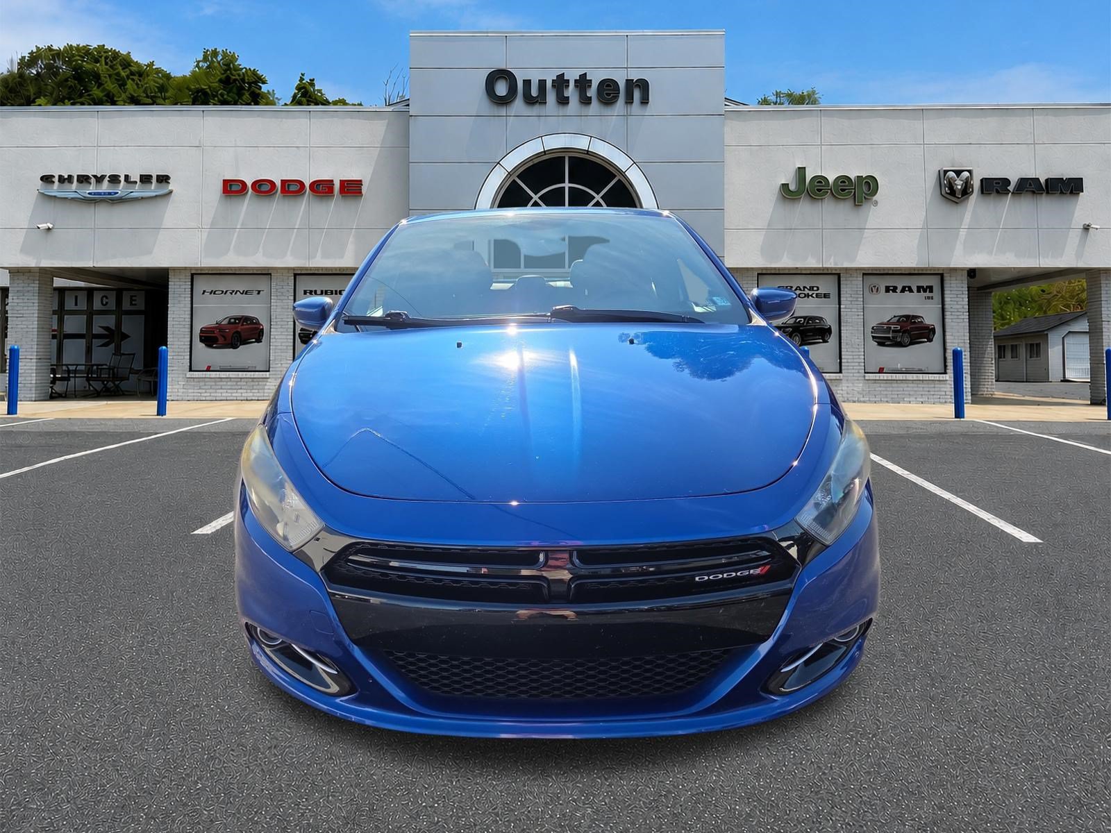 Used 2014 Dodge Dart SXT w/ Sun/Sound Group FWD image 9