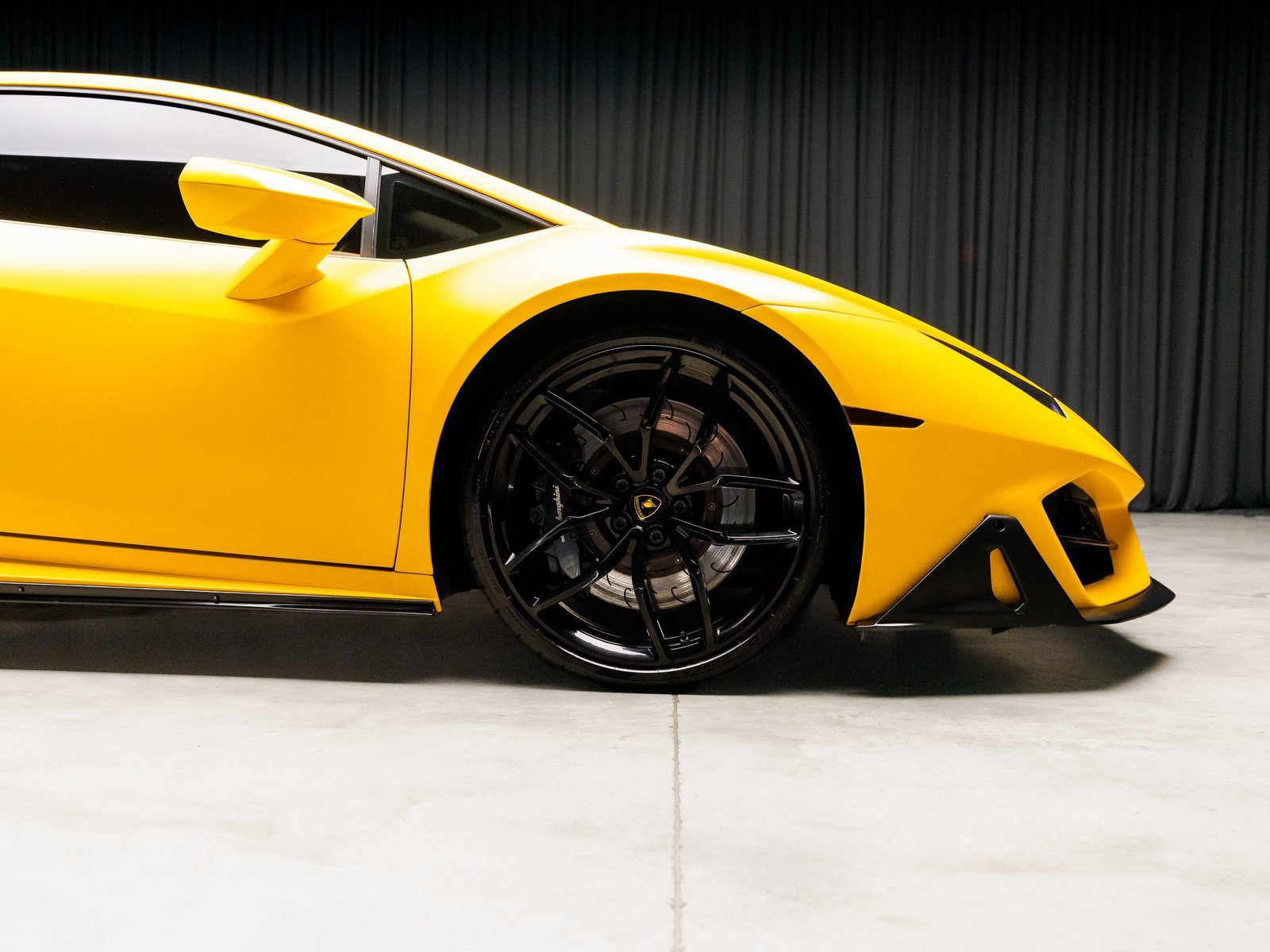 Used 2016 Lamborghini Huracan LP 580-2 image 31